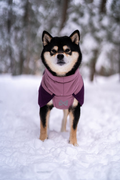 Glacier jacket 3.0 寒さや雨でも動きを妨げない、アクティブドッグのための高機能防寒ジャケット