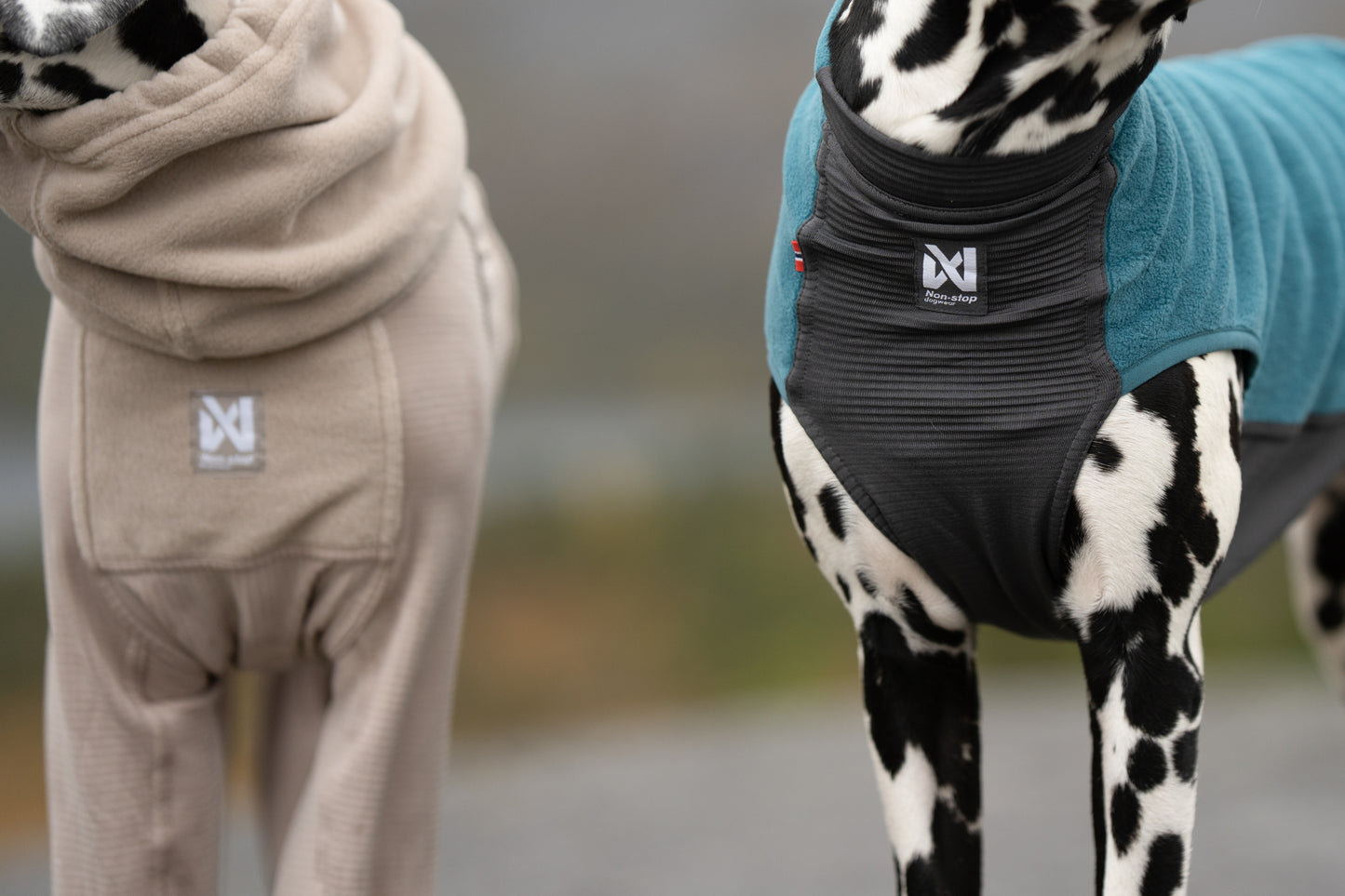 Trail quest fleece overall 寒さに強いアクティブ犬用防寒着
