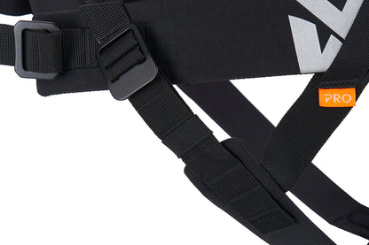 競技用 引っ張るイヌ向けハーネス Freemotion harness pro
