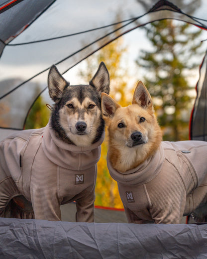 Trail quest fleece overall 寒さに強いアクティブ犬用防寒着